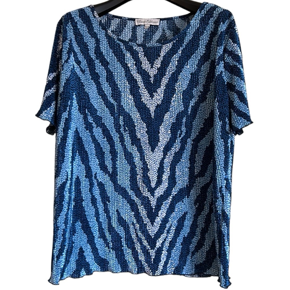 Classic Editions Women’s‎ top size XL blues short sleeve